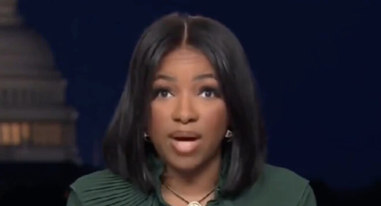 Rep. Jasmine Crockett Explains How Republicans Took Control of the US House by Gerrymandering North Carolina, Want to do the Same to Texas