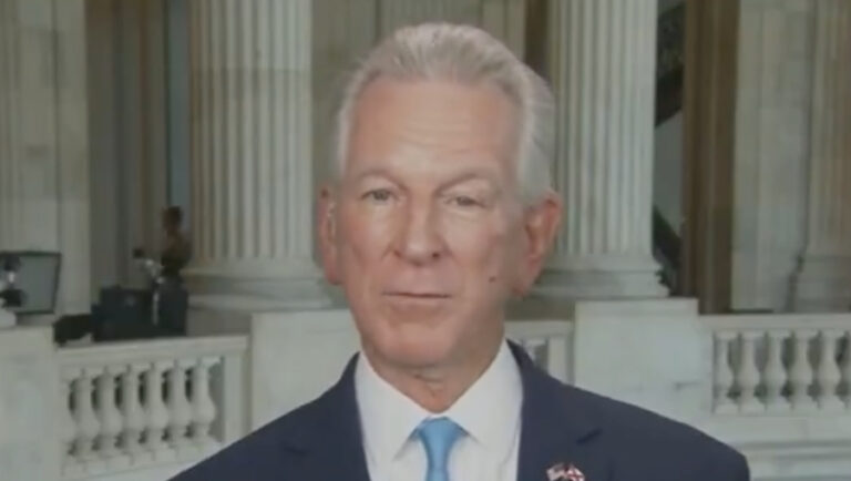 Republicans Praise Trump’s Peace Plan That Gives $300 Billion to Iran